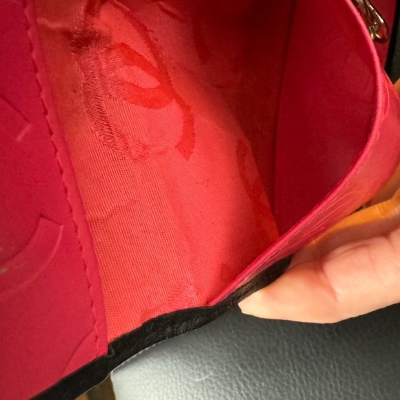 CHANEL Combon CC Logo Lambskin Black Quilted 6 Ring
Key Case Wallet - Picture 6 of 8